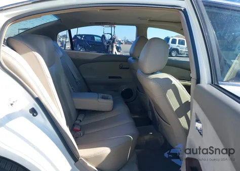 2005 Nissan Altima 3.5 Sl z USA, uszkodzony, nr VIN 1N4BL11D65C277397